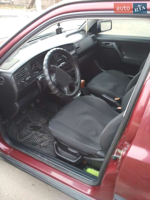 Универсал Volkswagen Golf 1996 в Стрые