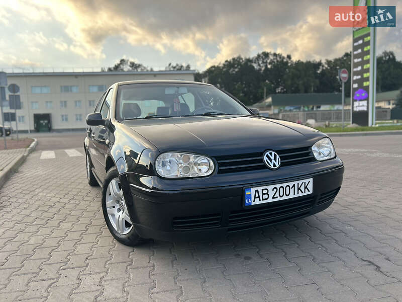 Volkswagen Golf 2002