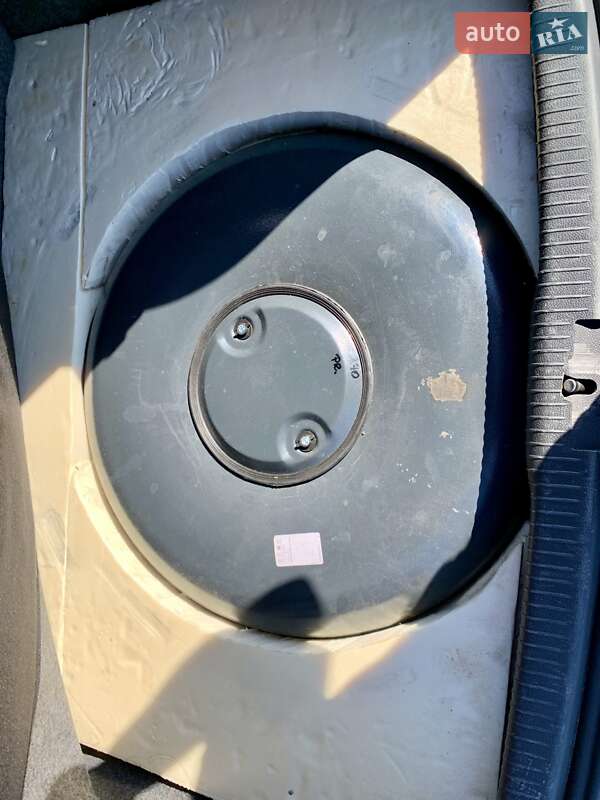 Хэтчбек Volkswagen Golf 2009 в Виннице