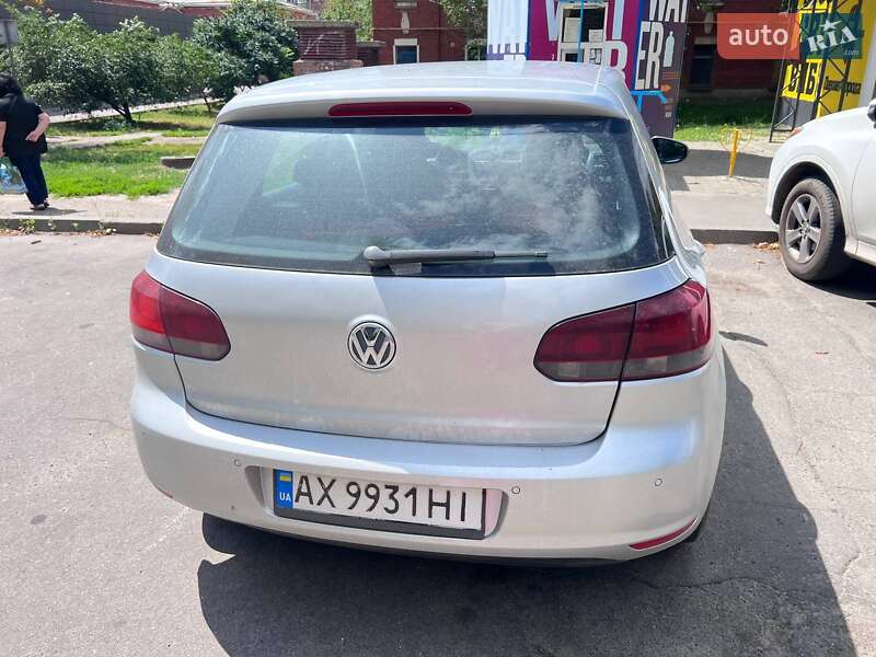 Хэтчбек Volkswagen Golf 2009 в Харькове