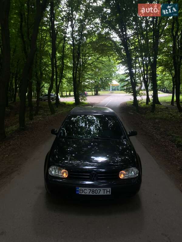 Volkswagen Golf 2001