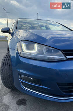Volkswagen Golf 2015