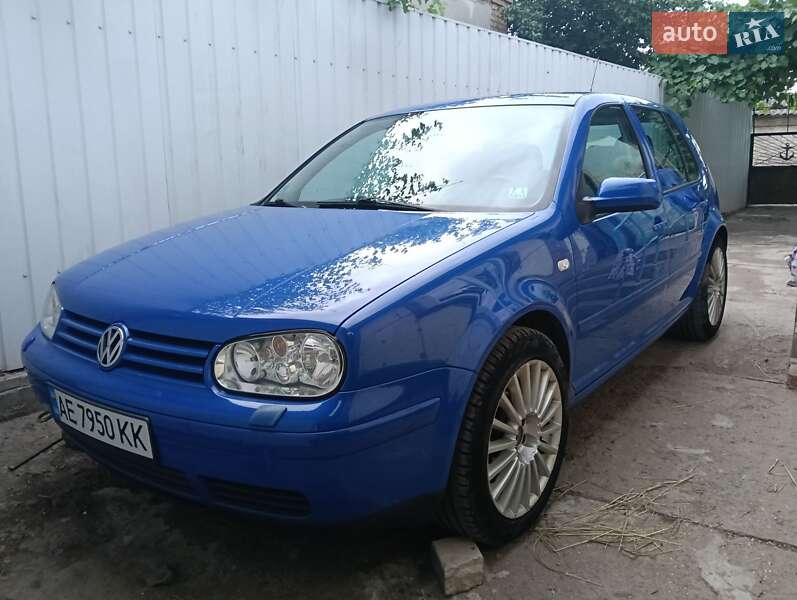 Volkswagen Golf 2001