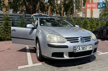 Хэтчбек Volkswagen Golf 2005 в Черкассах