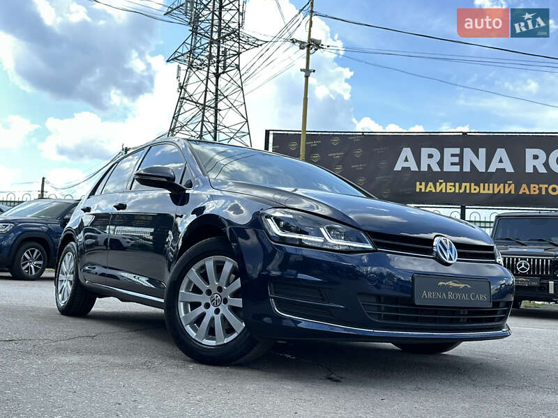 Хэтчбек Volkswagen Golf 2014 в Харькове