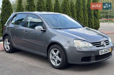 Хэтчбек Volkswagen Golf 2006 в Киеве