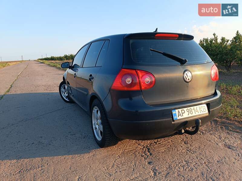 Хэтчбек Volkswagen Golf 2005 в Никополе фото 9 Хэтчбек Volkswagen Golf 2005 в Никополе