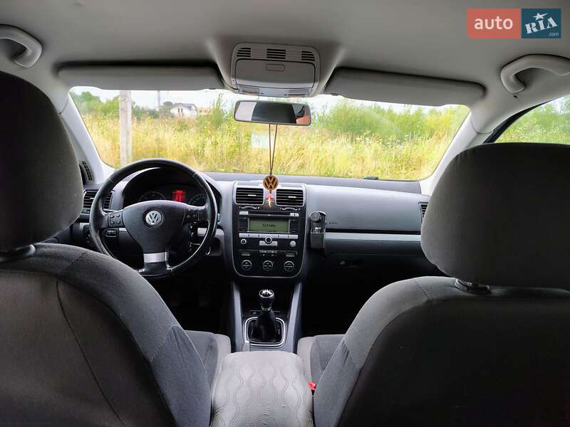 Универсал Volkswagen Golf 2008 в Львове