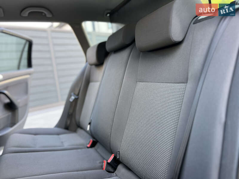 Универсал Volkswagen Golf 2008 в Тернополе