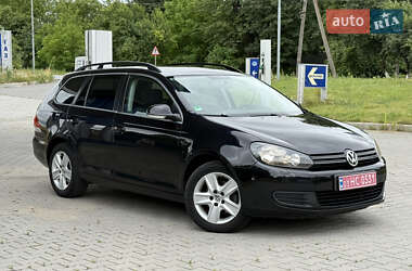 Универсал Volkswagen Golf 2010 в Красилове