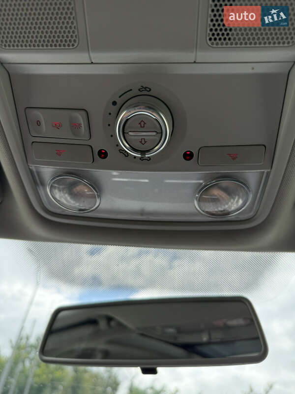 Универсал Volkswagen Golf 2010 в Красилове