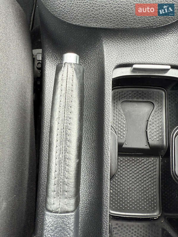 Универсал Volkswagen Golf 2010 в Красилове