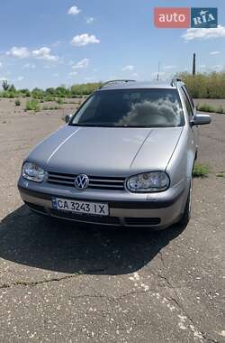 Універсал Volkswagen Golf 2005 в Золотоноші