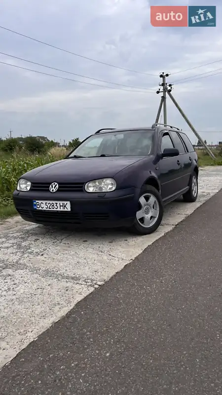 Volkswagen Golf 2003