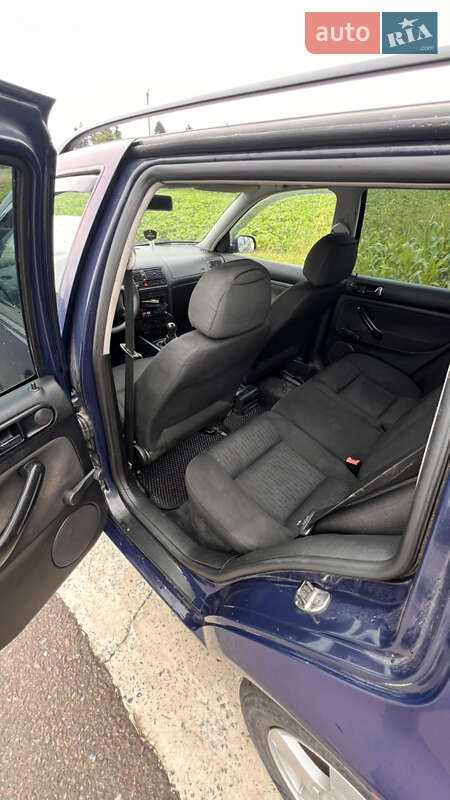 Универсал Volkswagen Golf 2003 в Буске фото 19 Универсал Volkswagen Golf 2003 в Буске