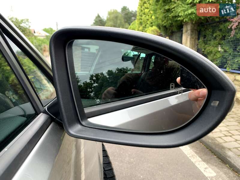 Універсал Volkswagen Golf 2018 в Львові фото 9 Універсал Volkswagen Golf 2018 в Львові