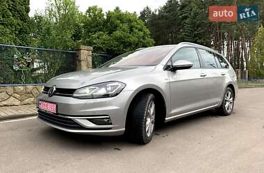 Универсал Volkswagen Golf 2018 в Львове