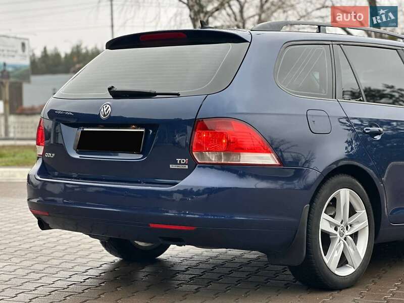 Универсал Volkswagen Golf 2013 в Киеве