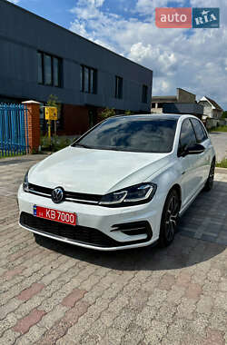 Хетчбек Volkswagen Golf 2018 в Мукачевому