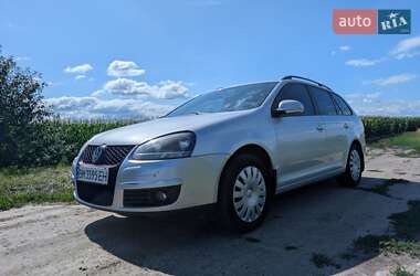 Універсал Volkswagen Golf 2008 в Сумах
