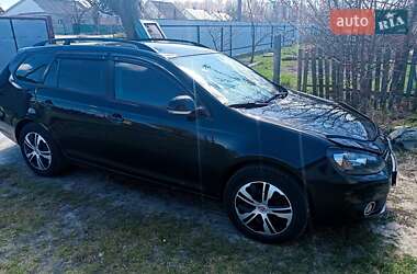 Універсал Volkswagen Golf 2011 в 