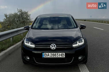 Хетчбек Volkswagen Golf 2011 в Дніпрі