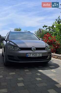 Універсал Volkswagen Golf 2014 в Надвірній