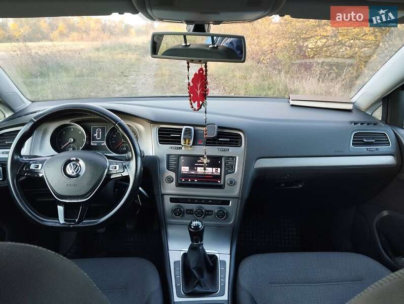 Універсал Volkswagen Golf 2016 в Чорткові