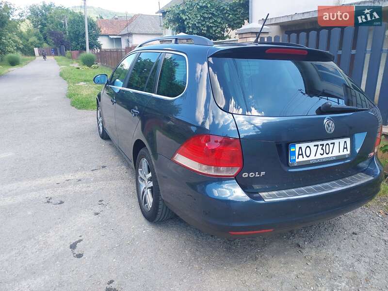 Універсал Volkswagen Golf 2007 в Сваляві