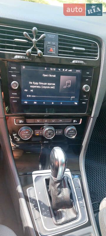 Універсал Volkswagen Golf 2017 в Конотопі