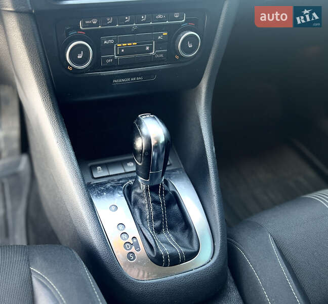 Універсал Volkswagen Golf 2012 в Львові