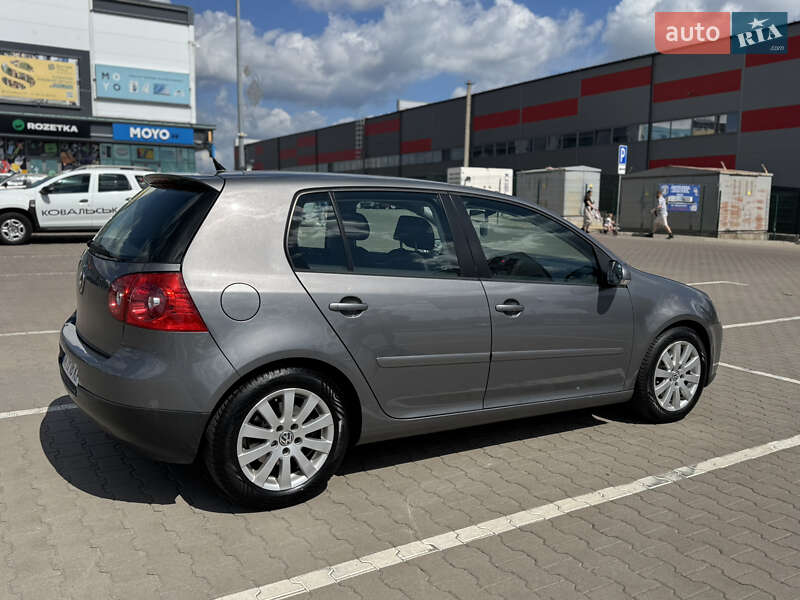 Volkswagen Golf 2006