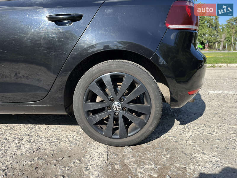 Хетчбек Volkswagen Golf 2009 в Бердичеві