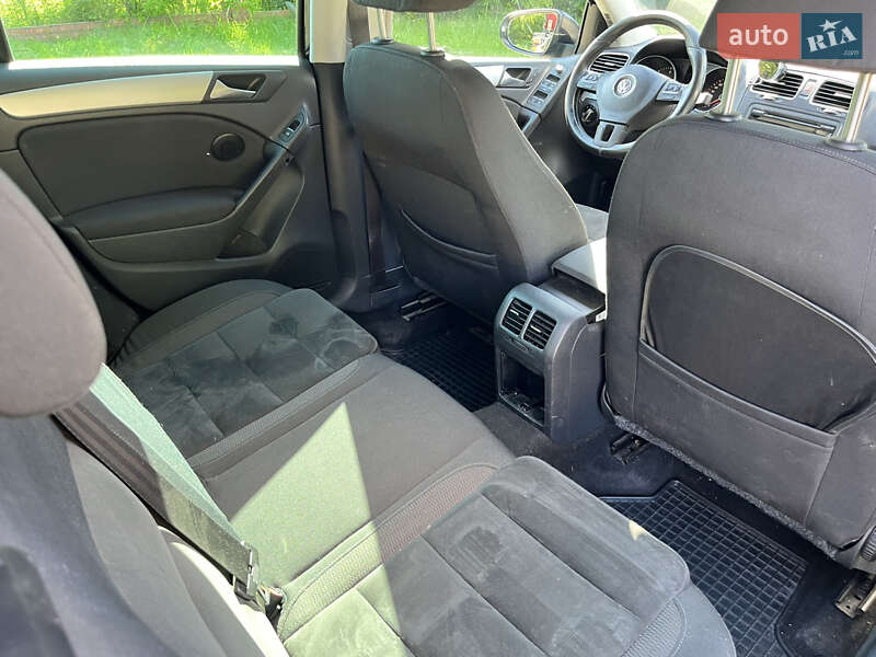 Хетчбек Volkswagen Golf 2009 в Бердичеві