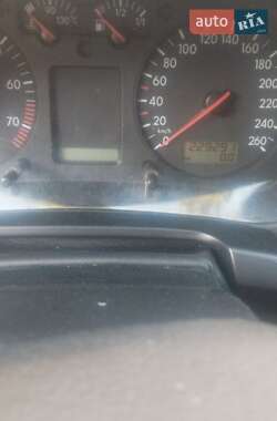 Хэтчбек Volkswagen Golf 2000 в Тернополе