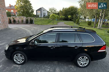 Универсал Volkswagen Golf 2009 в 