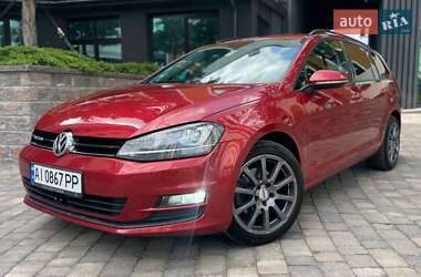 Универсал Volkswagen Golf 2014 в Киеве