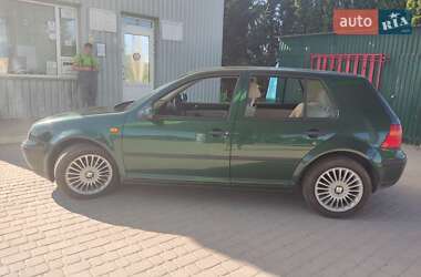 Хэтчбек Volkswagen Golf 1999 в Гусятине