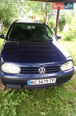 Універсал Volkswagen Golf 2001 в Самборі