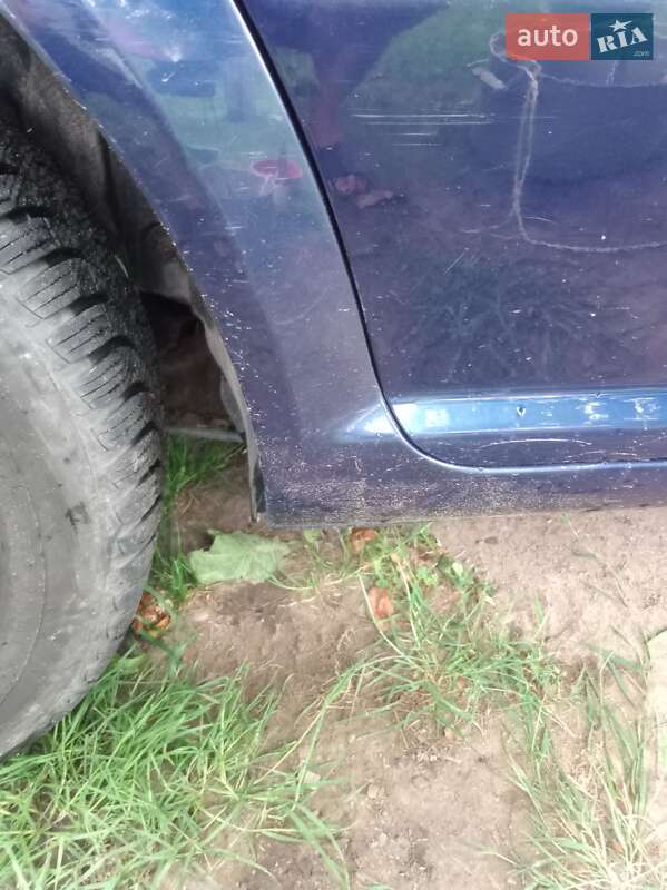 Универсал Volkswagen Golf 2001 в Самборе