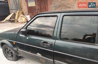 Хетчбек Volkswagen Golf 1988 в Житомирі