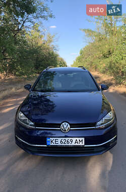 Універсал Volkswagen Golf 2018 в Кривому Розі