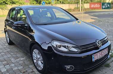 Хетчбек Volkswagen Golf 2010 в Мукачевому