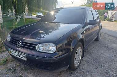 Хетчбек Volkswagen Golf 2000 в Винниках