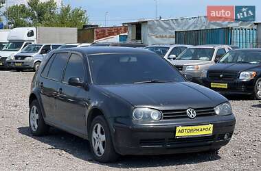 Хэтчбек Volkswagen Golf 2000 в Ужгороде