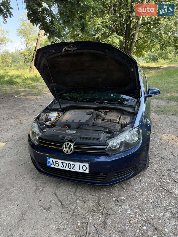 Універсал Volkswagen Golf 2010 в Ямполі