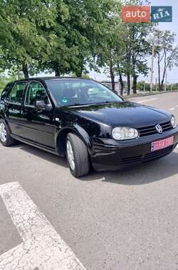 Хэтчбек Volkswagen Golf 2003 в Харькове