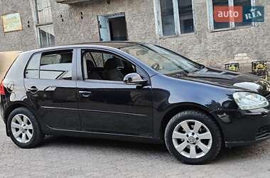 Хетчбек Volkswagen Golf 2007 в Жовтих Водах