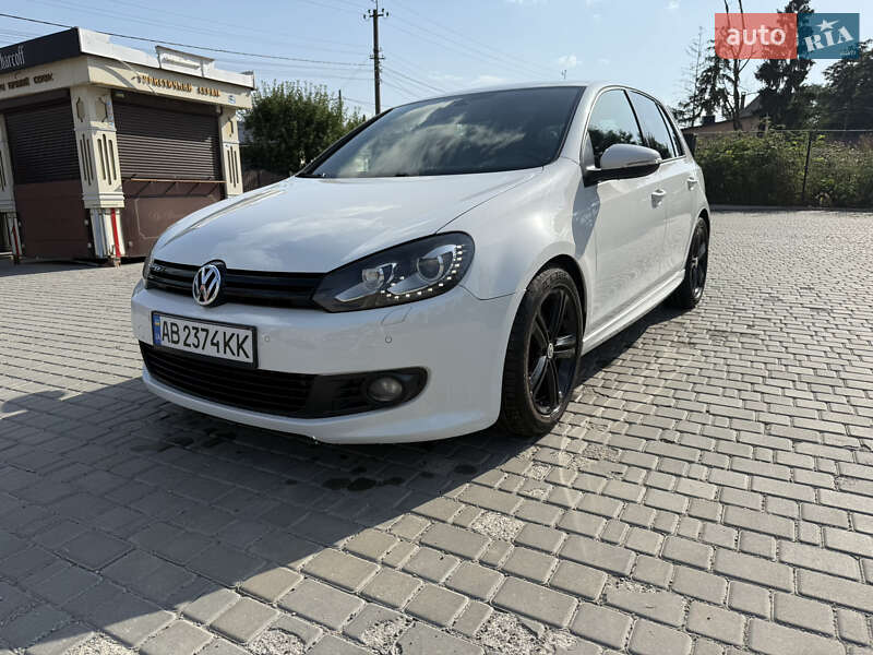 Хэтчбек Volkswagen Golf 2011 в Виннице