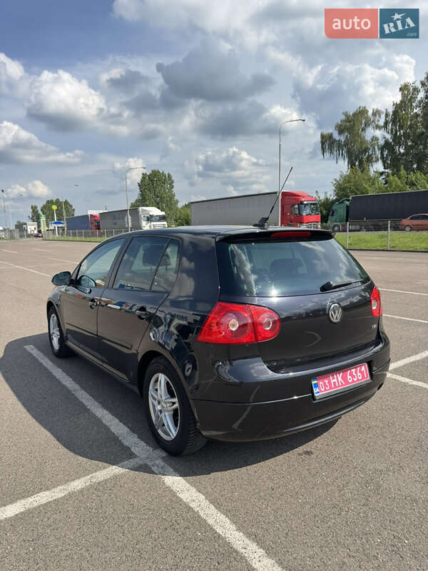 Хэтчбек Volkswagen Golf 2008 в Ковеле